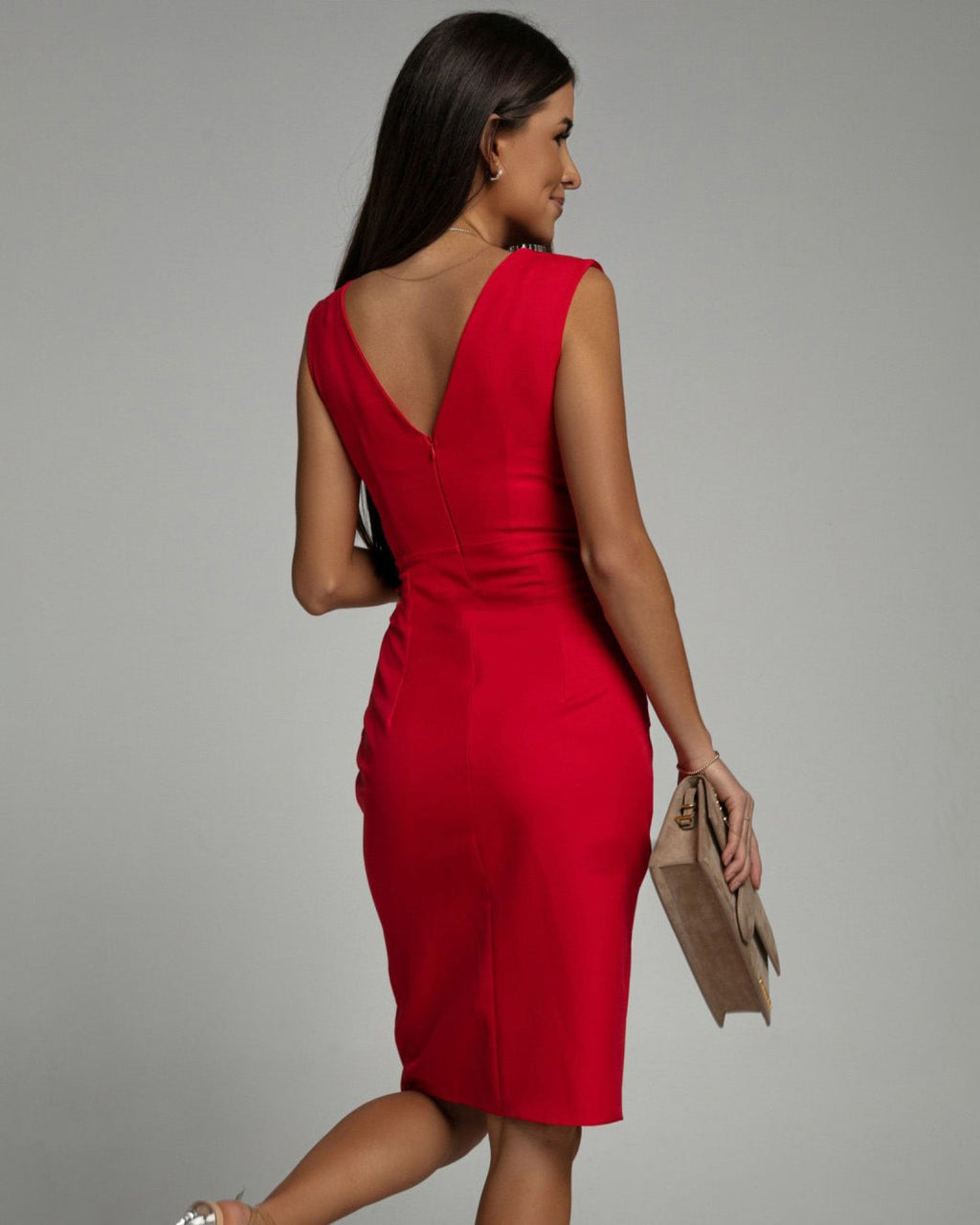 Maud™ | Vestido Elegante con Escote en V y Abertura