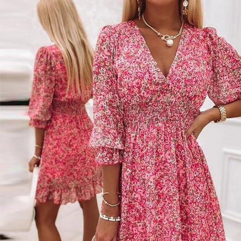 Nissia™ | Vestido Corto de Rayas con Flores