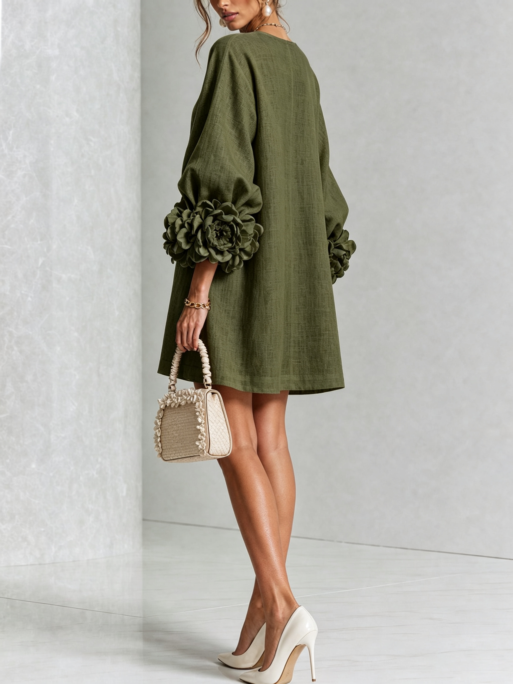 Alba | Mini vestido con botones y mangas florales