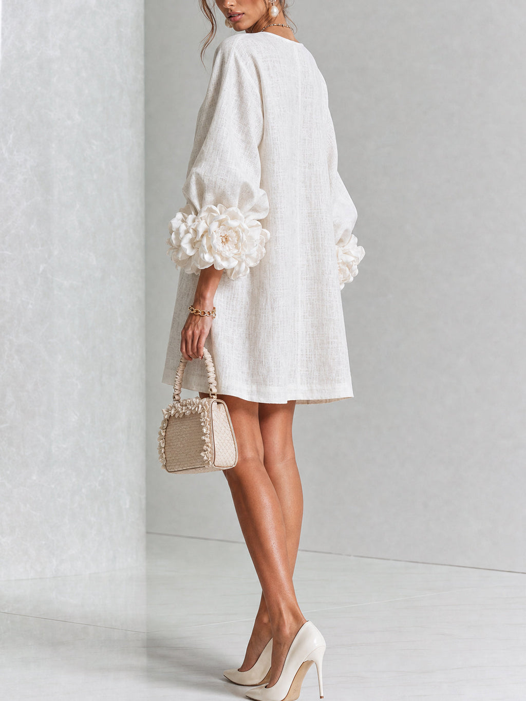 Alba | Mini vestido con botones y mangas florales