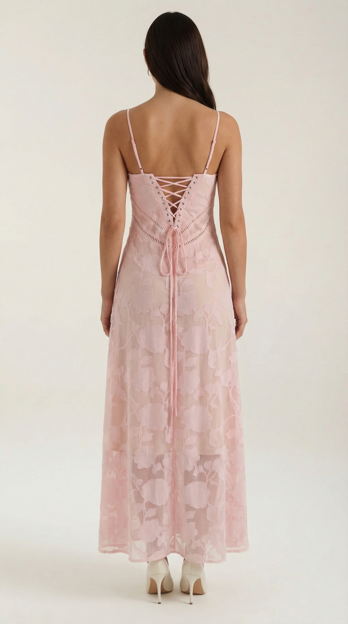 Vestido de Encaje Arabelle para Maxicóctel