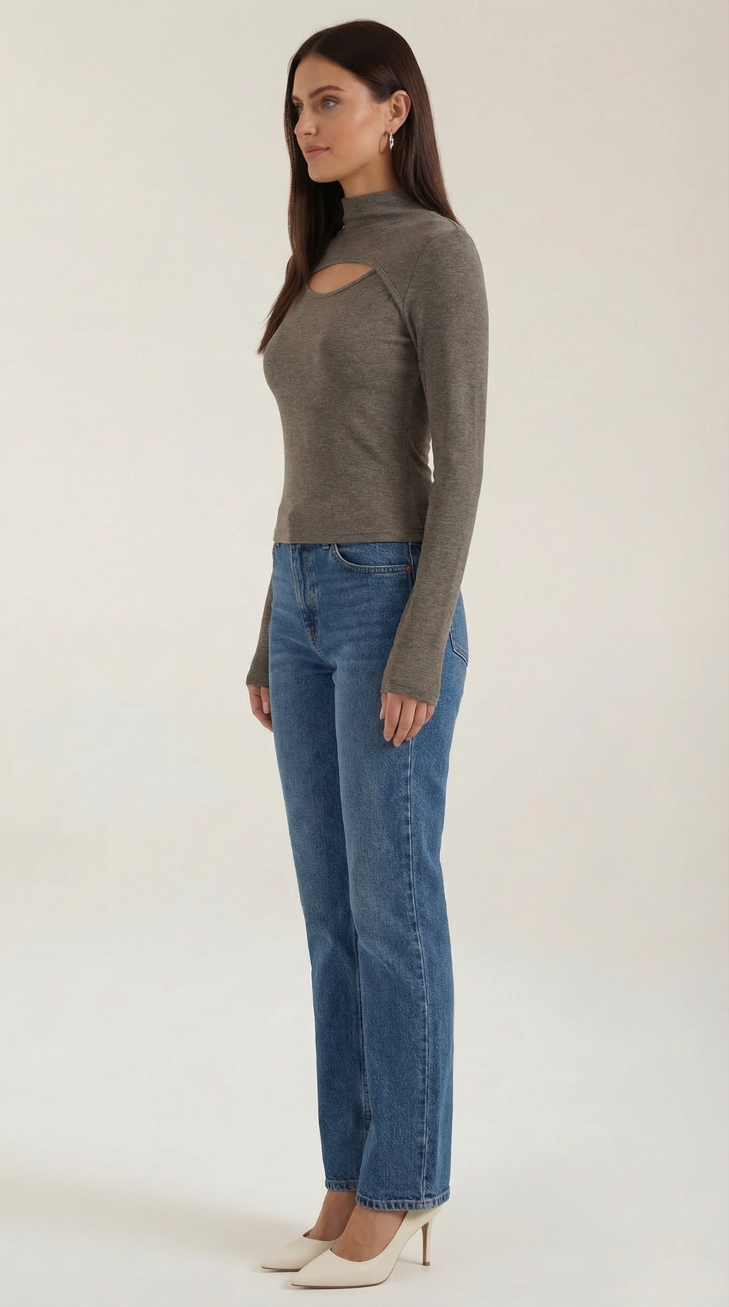 Barbara Chic Long Sleeve Corte Cutout Top