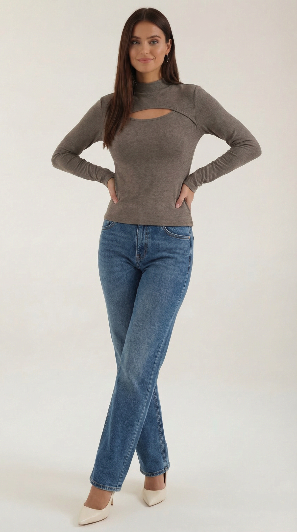 Barbara Chic Long Sleeve Corte Cutout Top