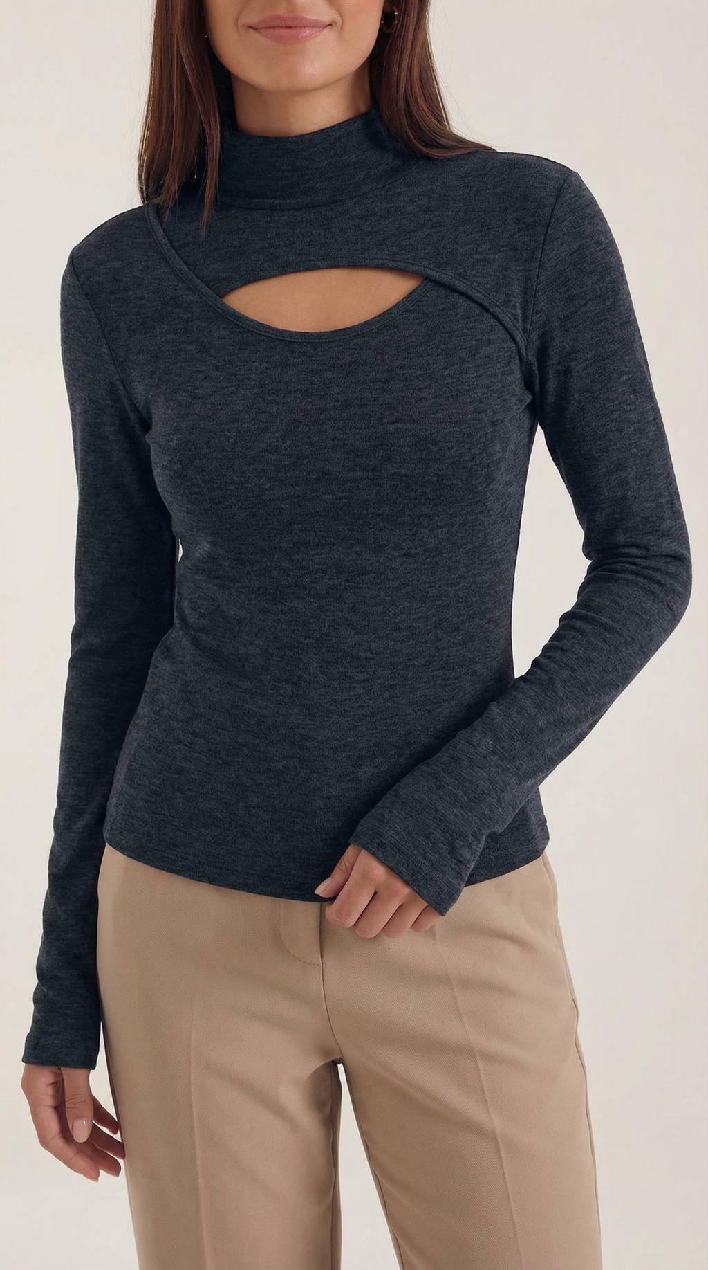 Barbara Chic Long Sleeve Corte Cutout Top