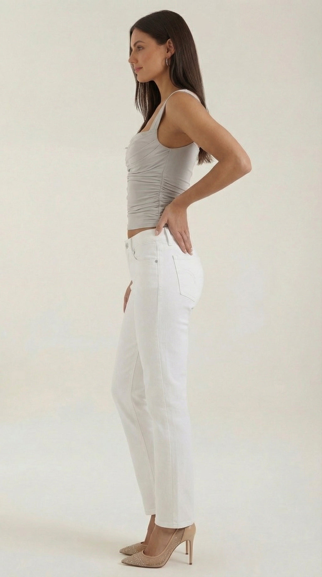 Blusa sin mangas Blair con fruncido y escote cuadrado