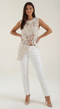 Blusa Asimétrica Delia con Detalles de Encaje
