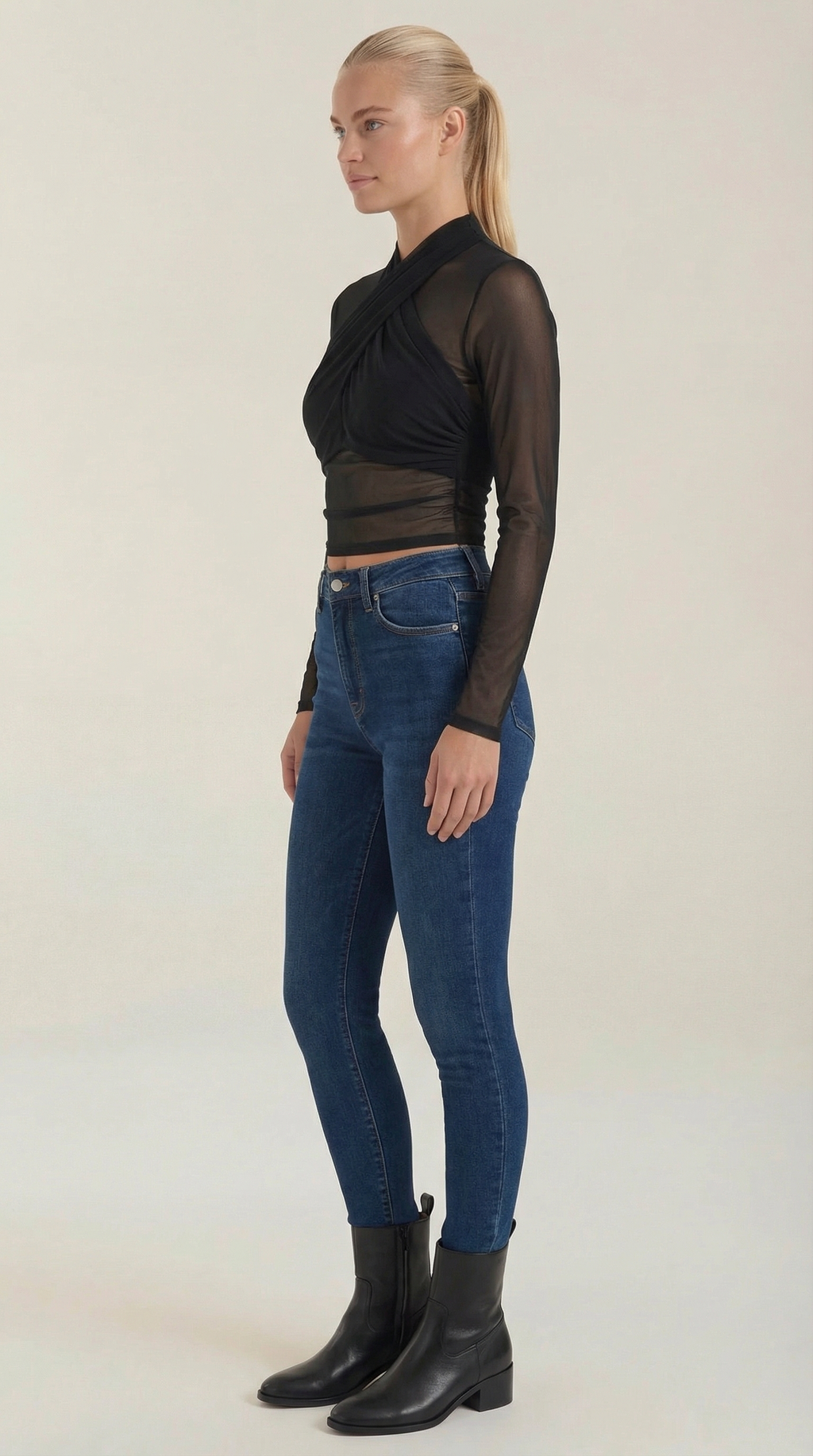 Georgia Transparente Mesh Top