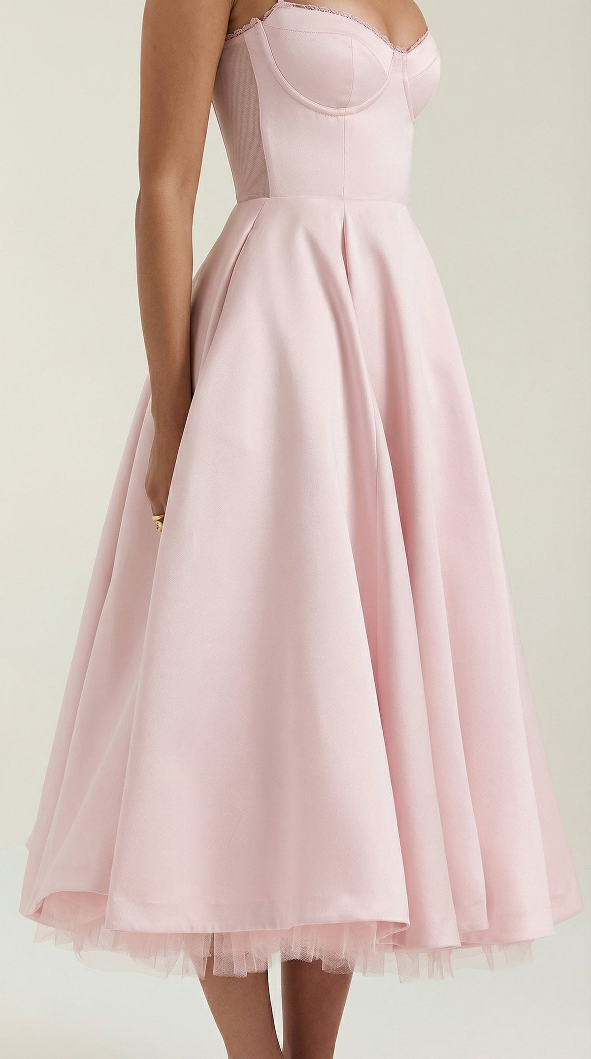 Vestido midi Isolde de tul
