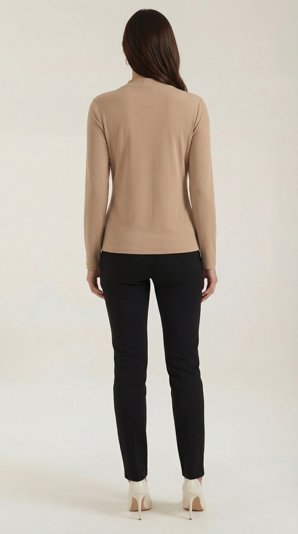 Blusa Jamie con cuello mock y lazo