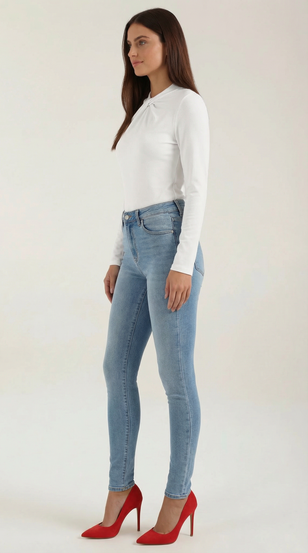 Blusa Jamie con cuello mock y lazo