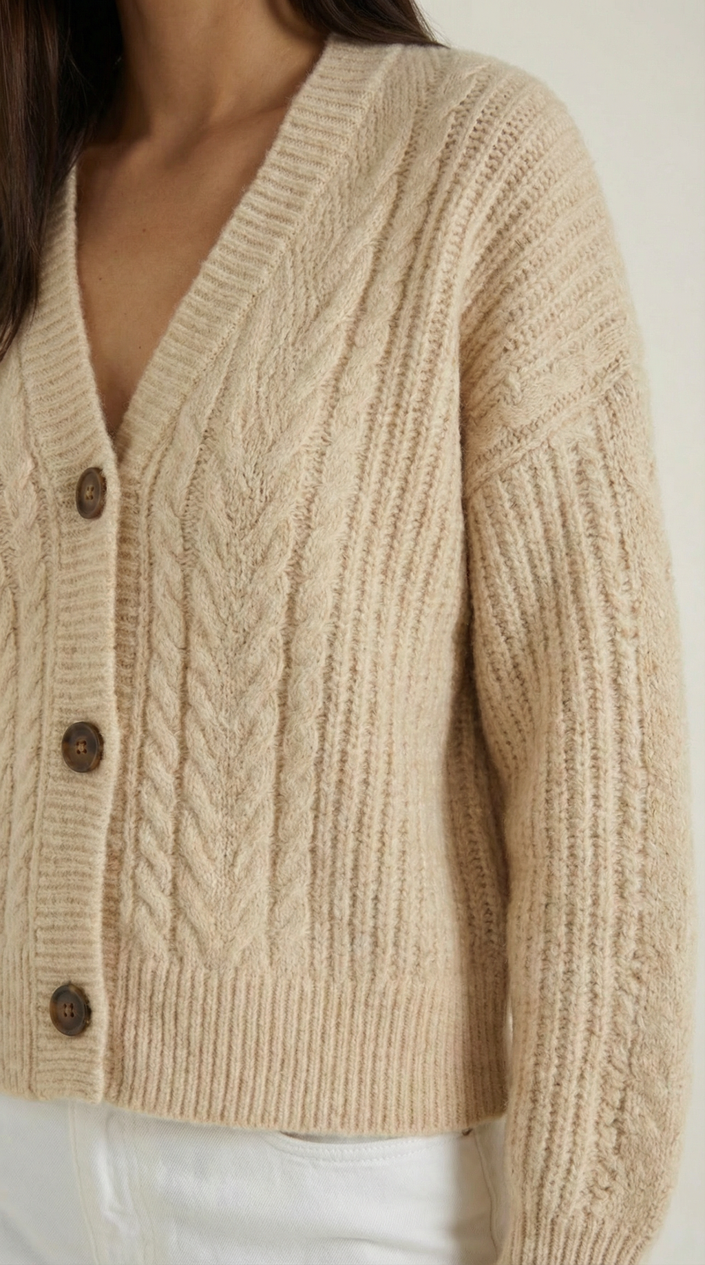 Suéter Oversize 'Janet' con Diseño de Trenzas