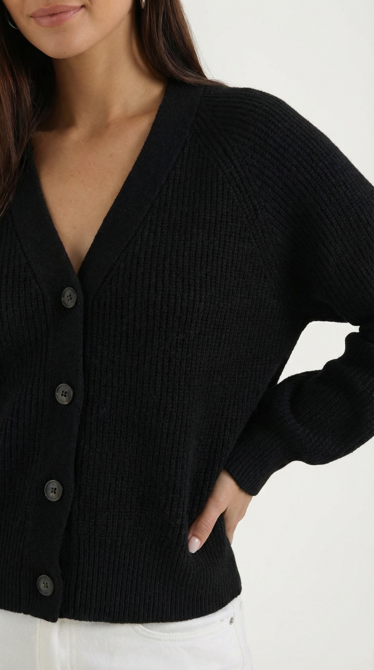 Cardigan Jessica con escote en V y cierre de botones