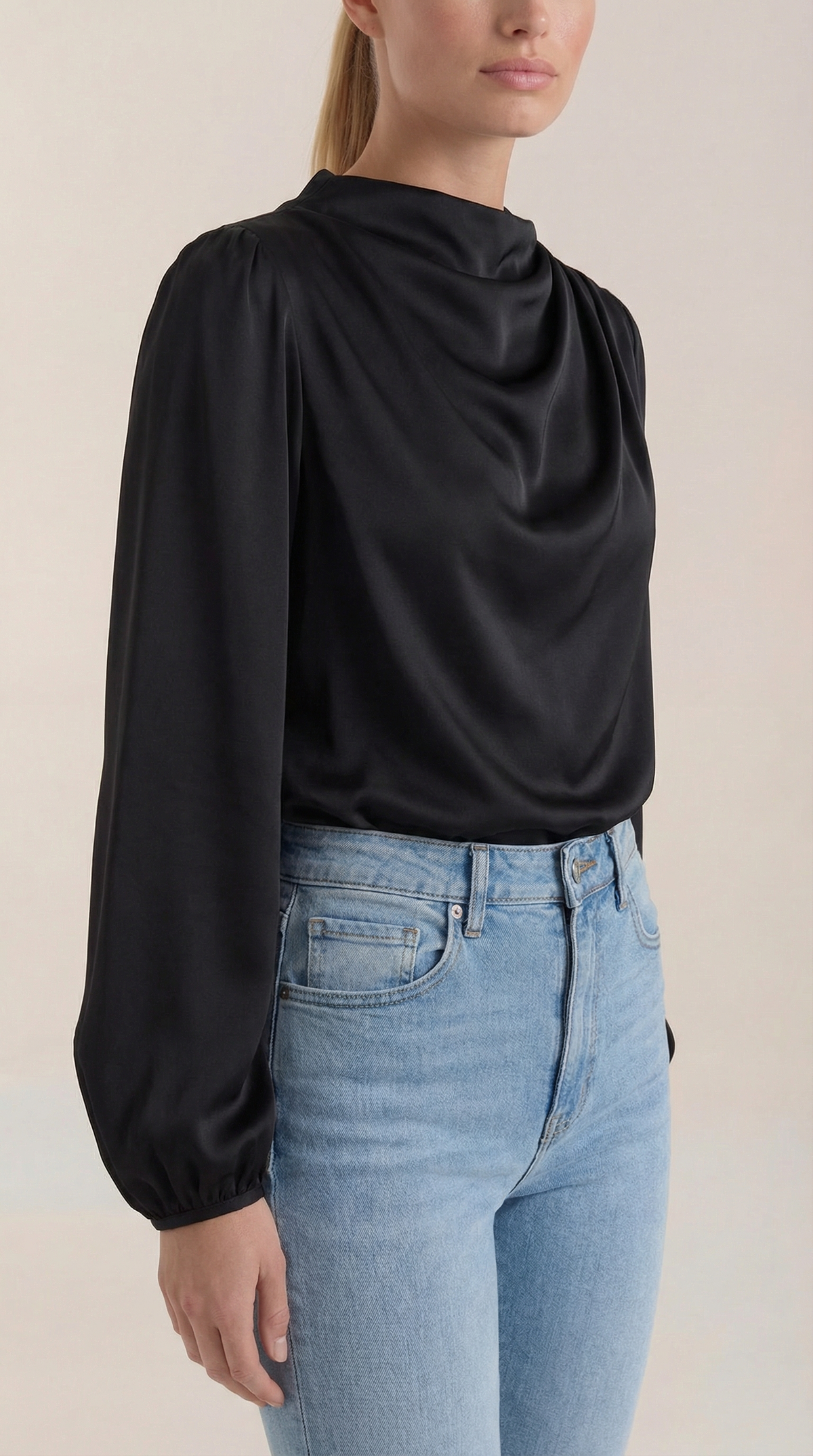 Blusa de Manga Larga Drapiada Marcia