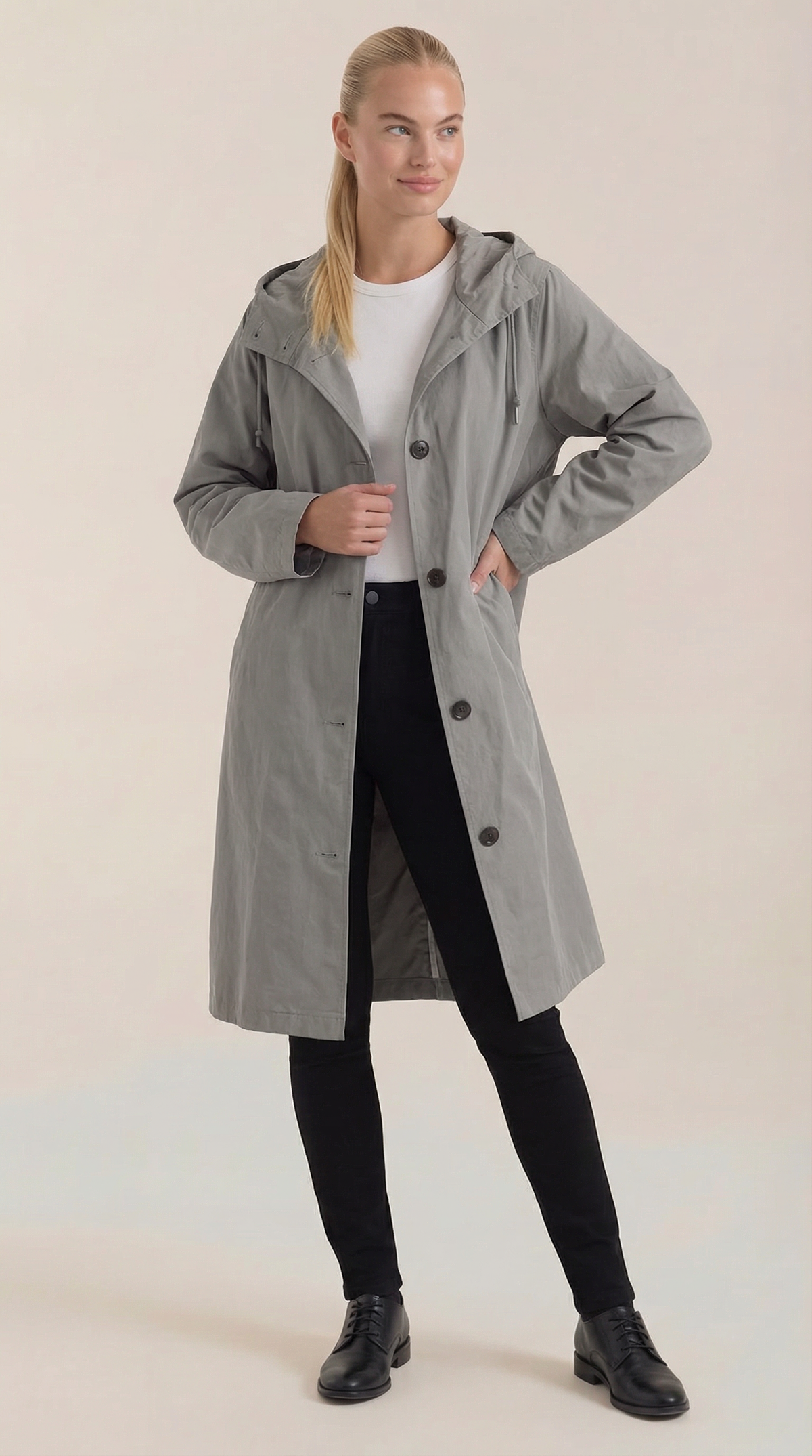 Chaqueta impermeable Margie con capucha