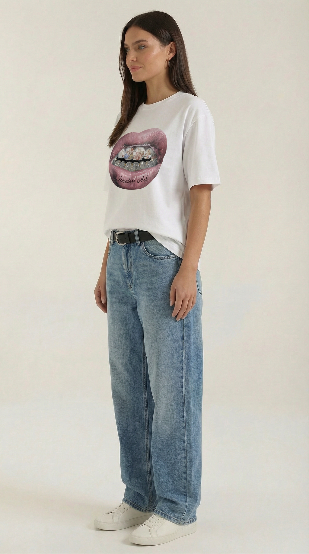 Camiseta Oversize 'Natalia' con Diseño Gráfico