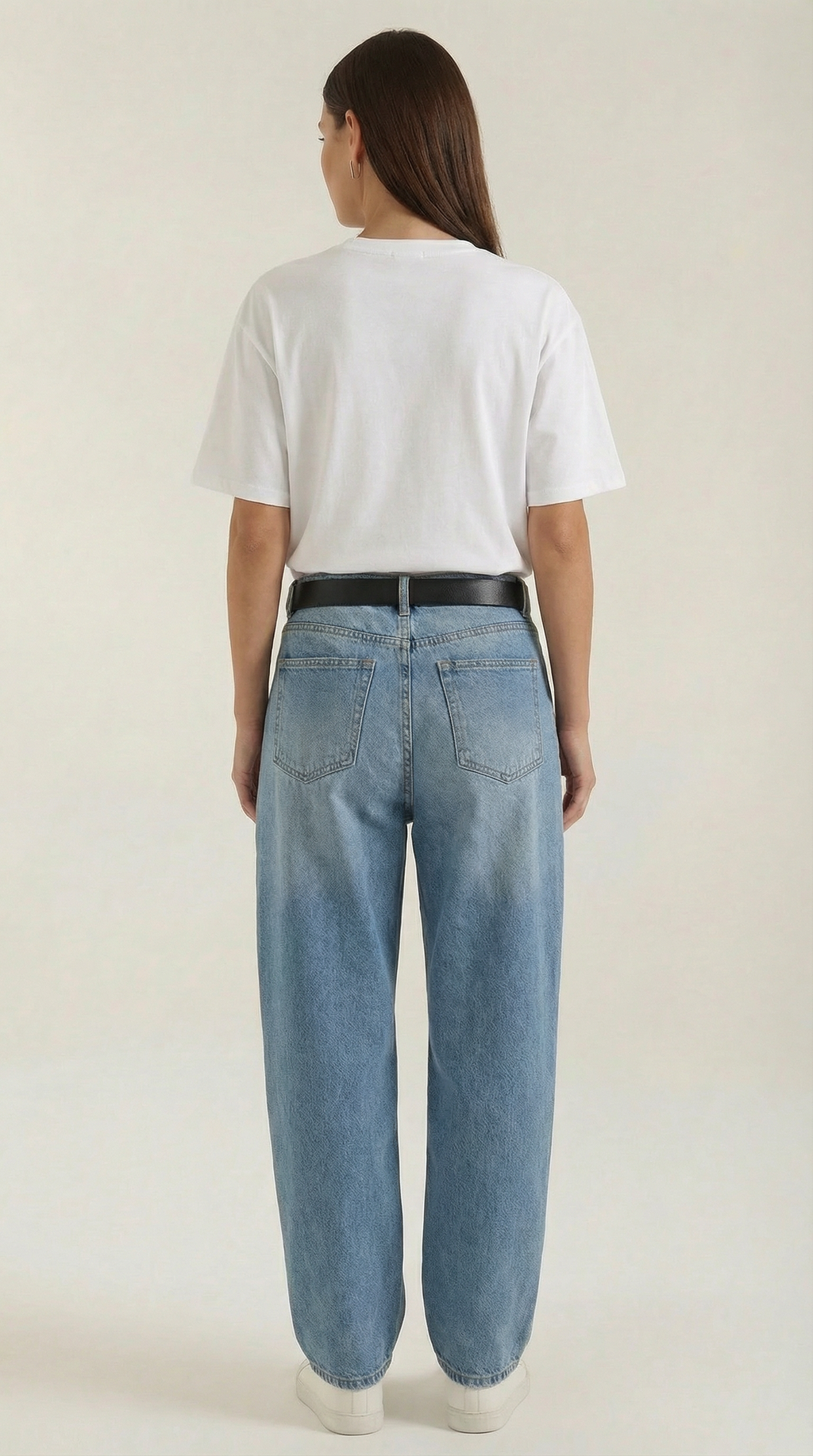 Camiseta Oversize 'Natalia' con Diseño Gráfico
