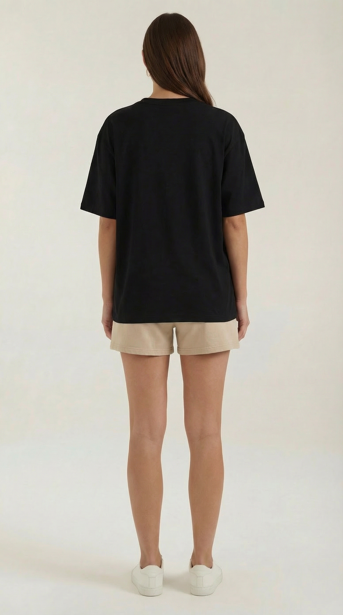 Camiseta Oversize 'Natalia' con Diseño Gráfico