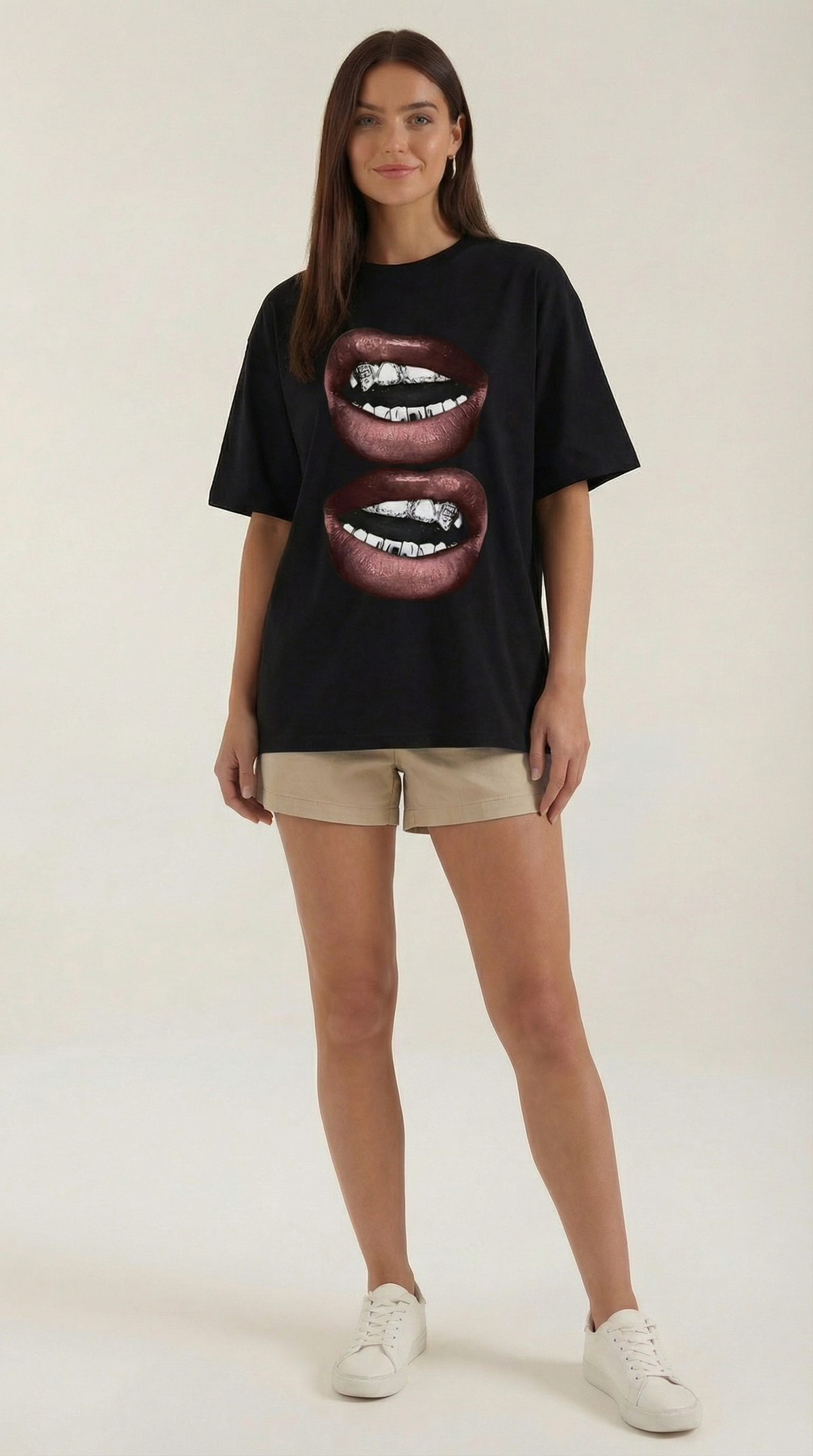 Camiseta Oversize 'Natalia' con Diseño Gráfico