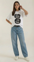 Camiseta Oversize 'Natalia' con Diseño Gráfico