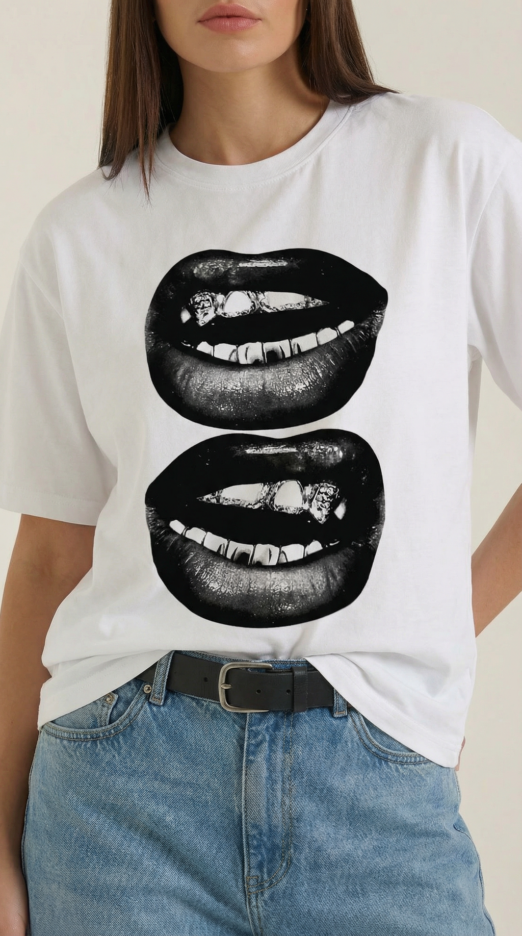 Camiseta Oversize 'Natalia' con Diseño Gráfico