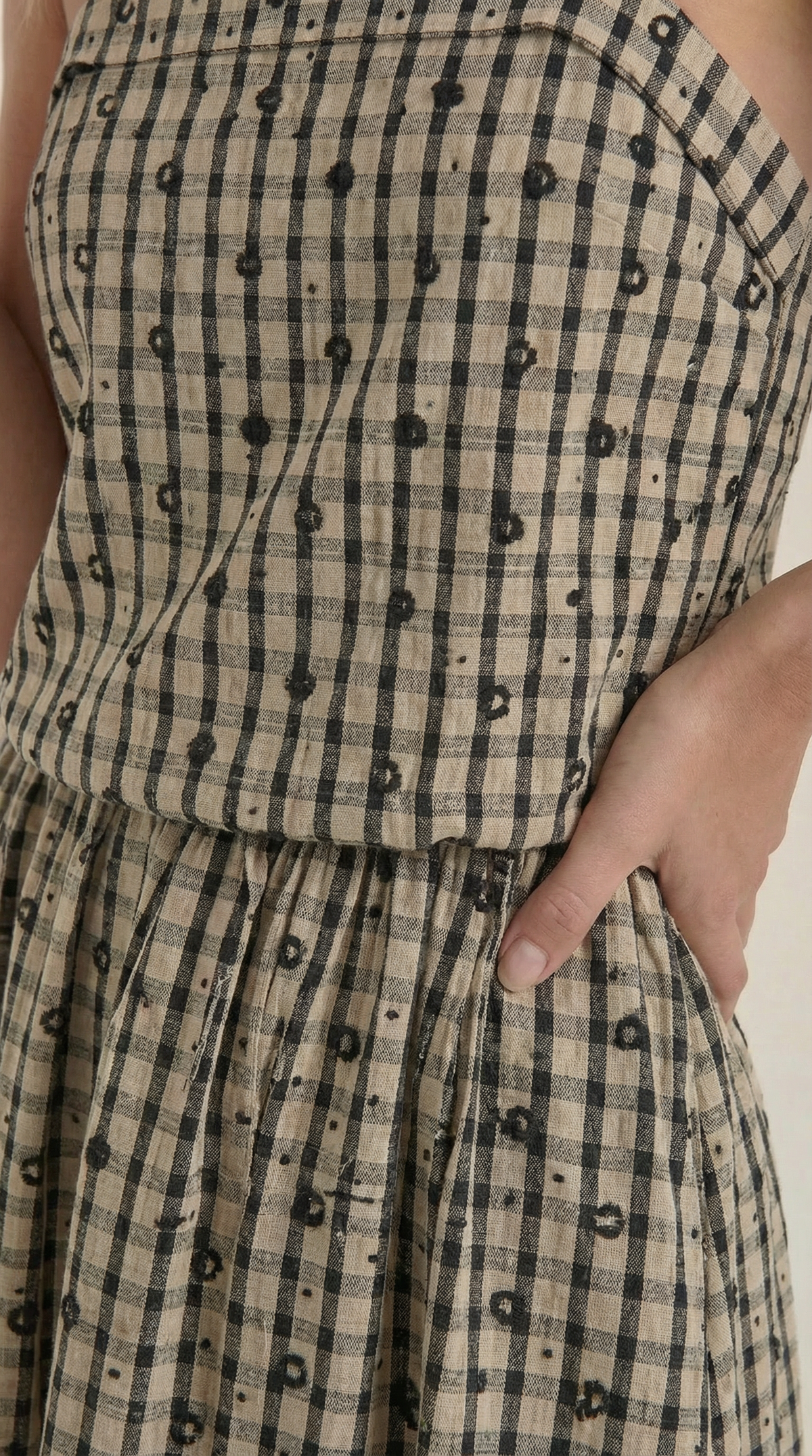 Vestido Midi de Verano a Cuadros con Escote Redondo