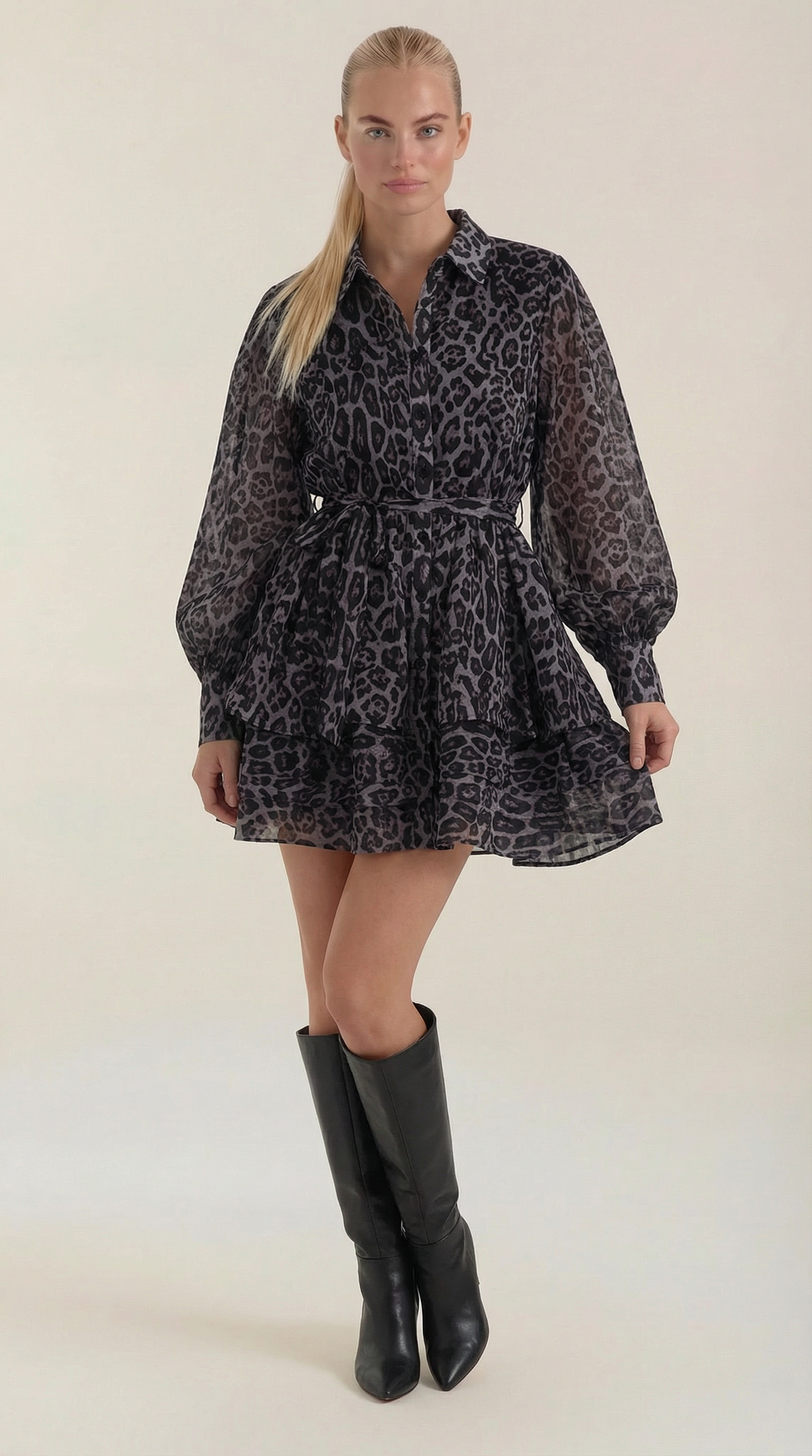 Mini Vestido de Leopardo Stella