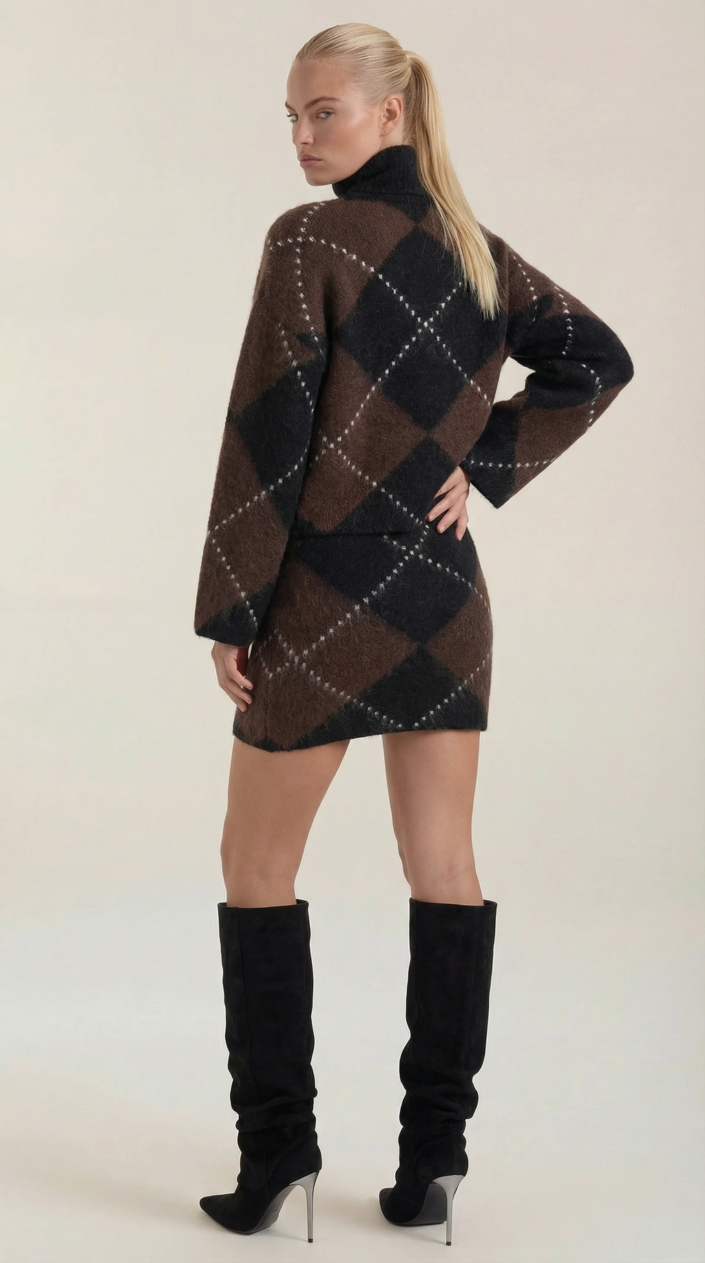 Falda Lápiz Vanessa de Corte Elegante