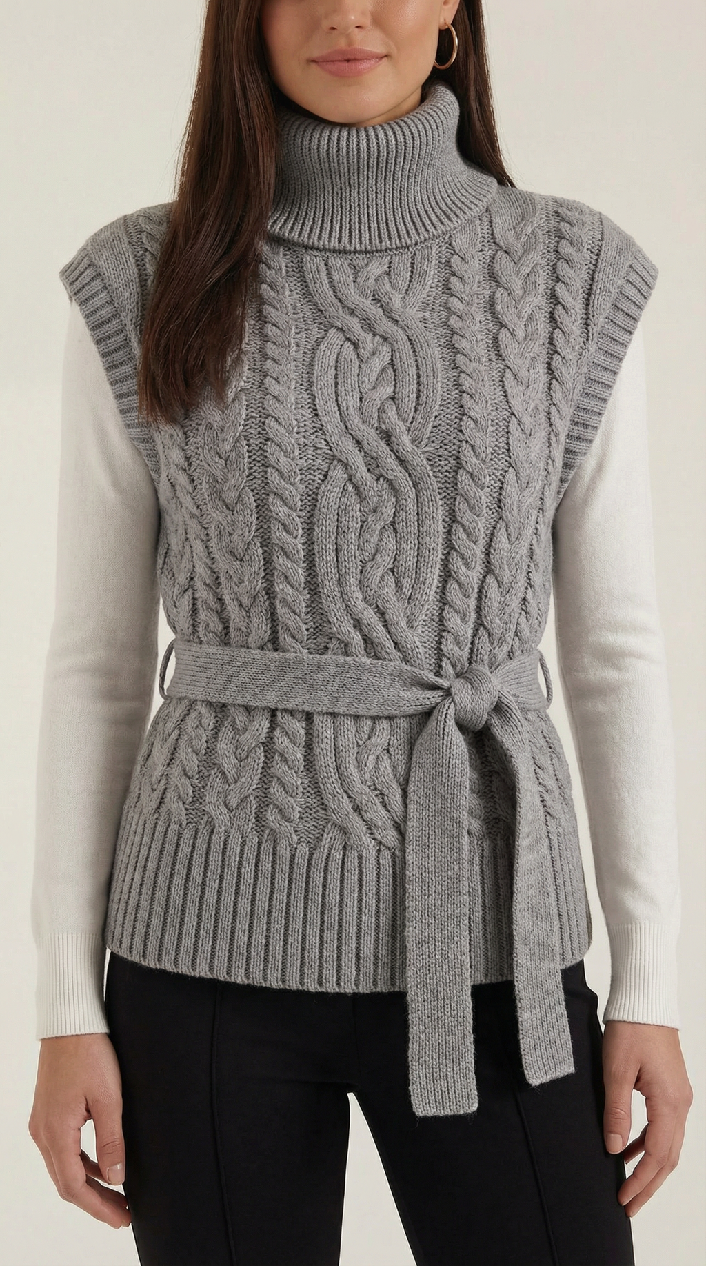 Chaleco de punto trenzado con cuello alto Wendy
