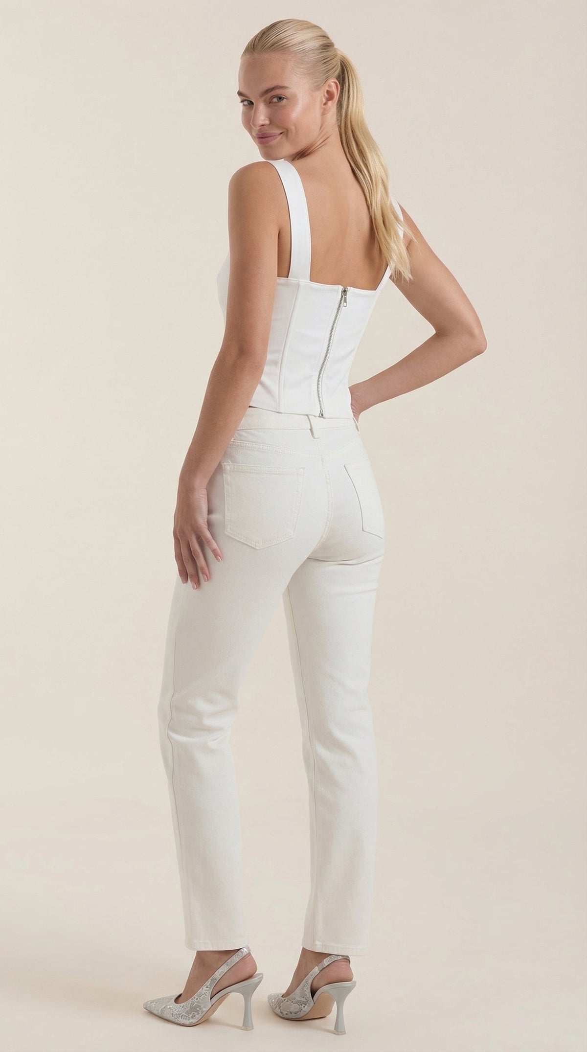Top sin mangas estilo corsé Eloise