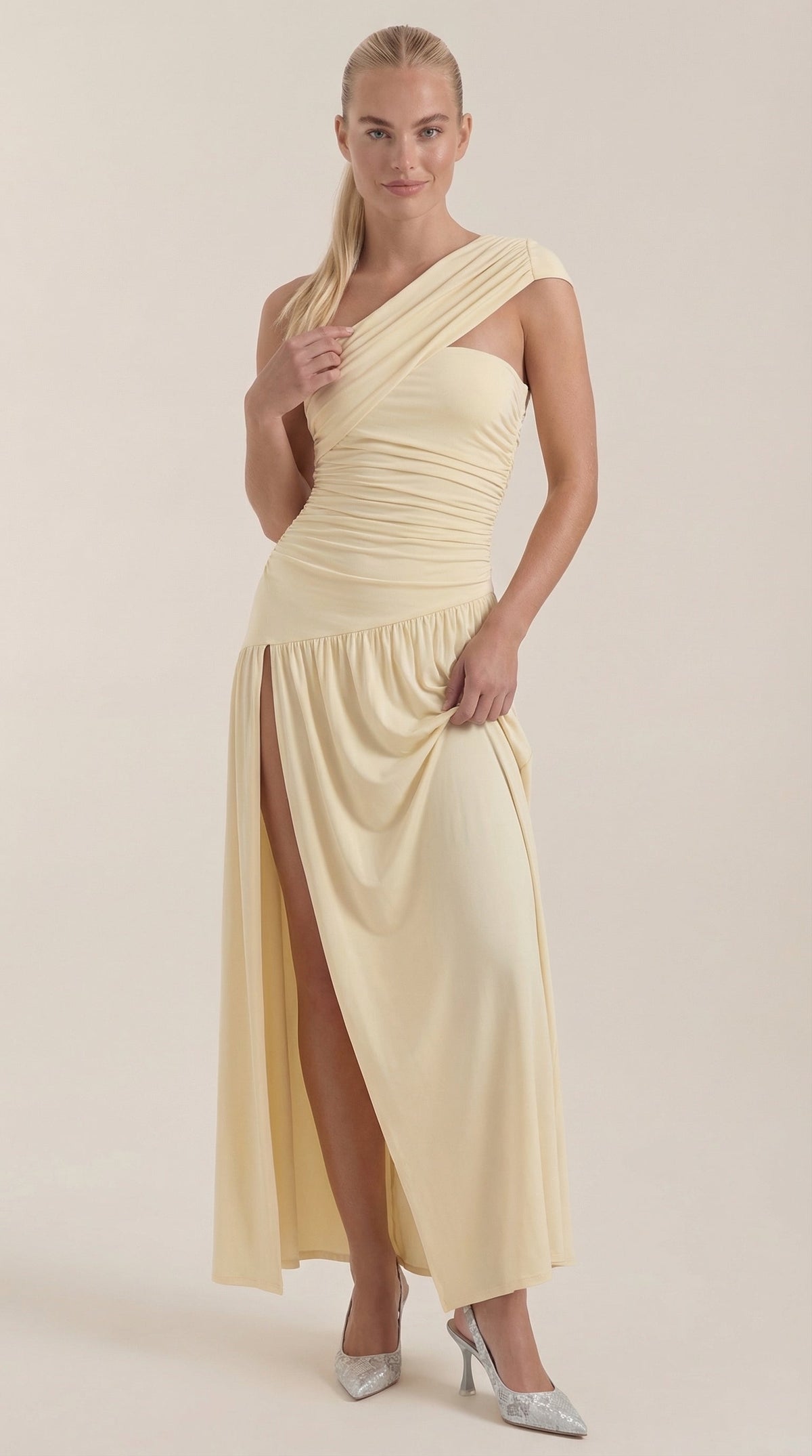 Vestido Maxi Asimétrico de Un Hombro Enid