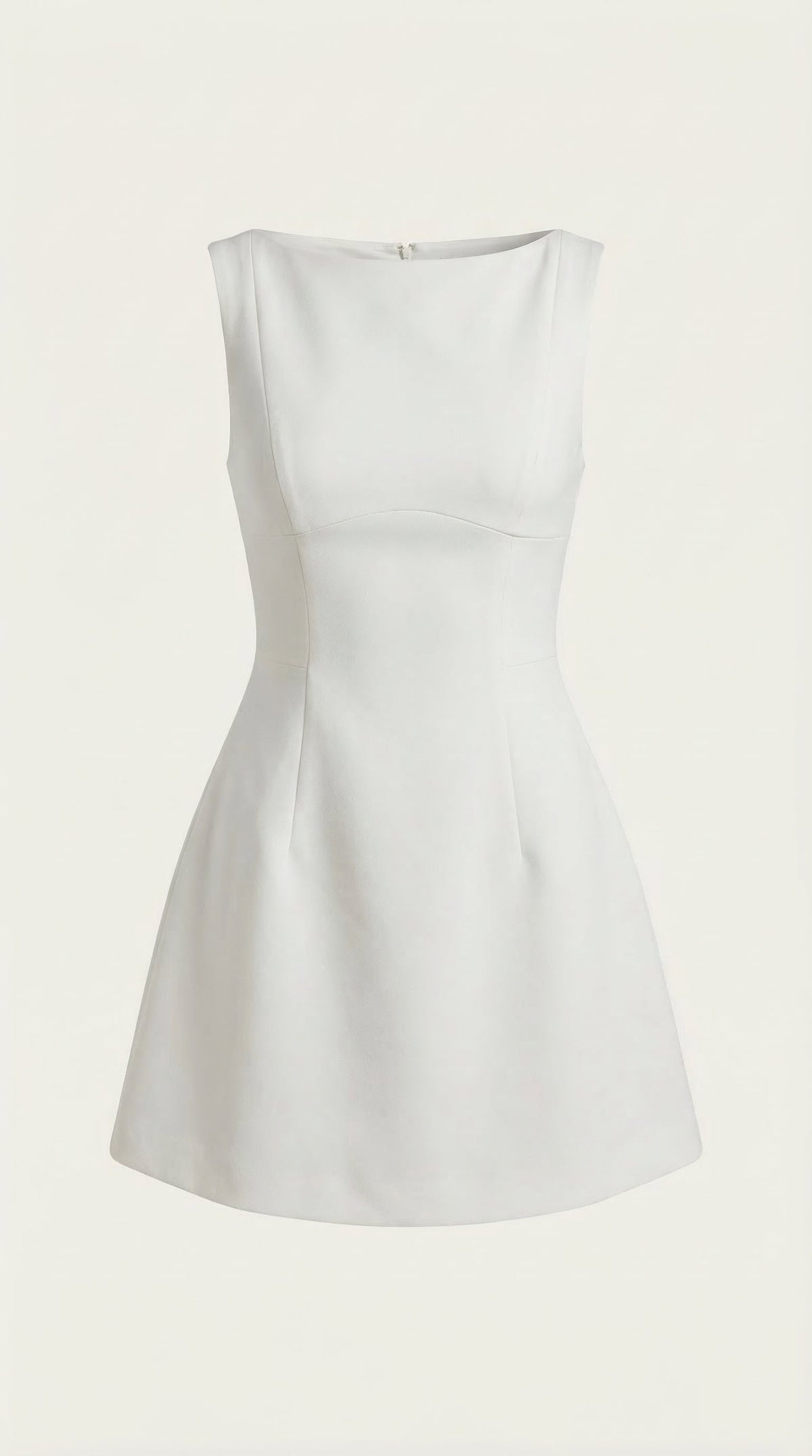 Vestido Corto Helga con Escote Barco