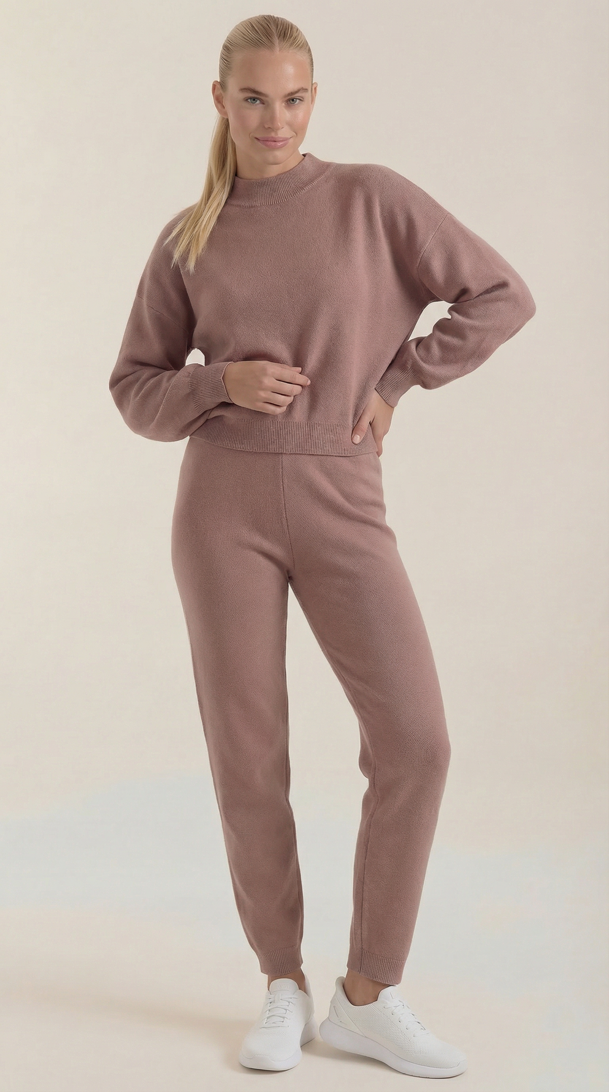 Conjunto de Lounge Mavis Strick con Cuello Alto