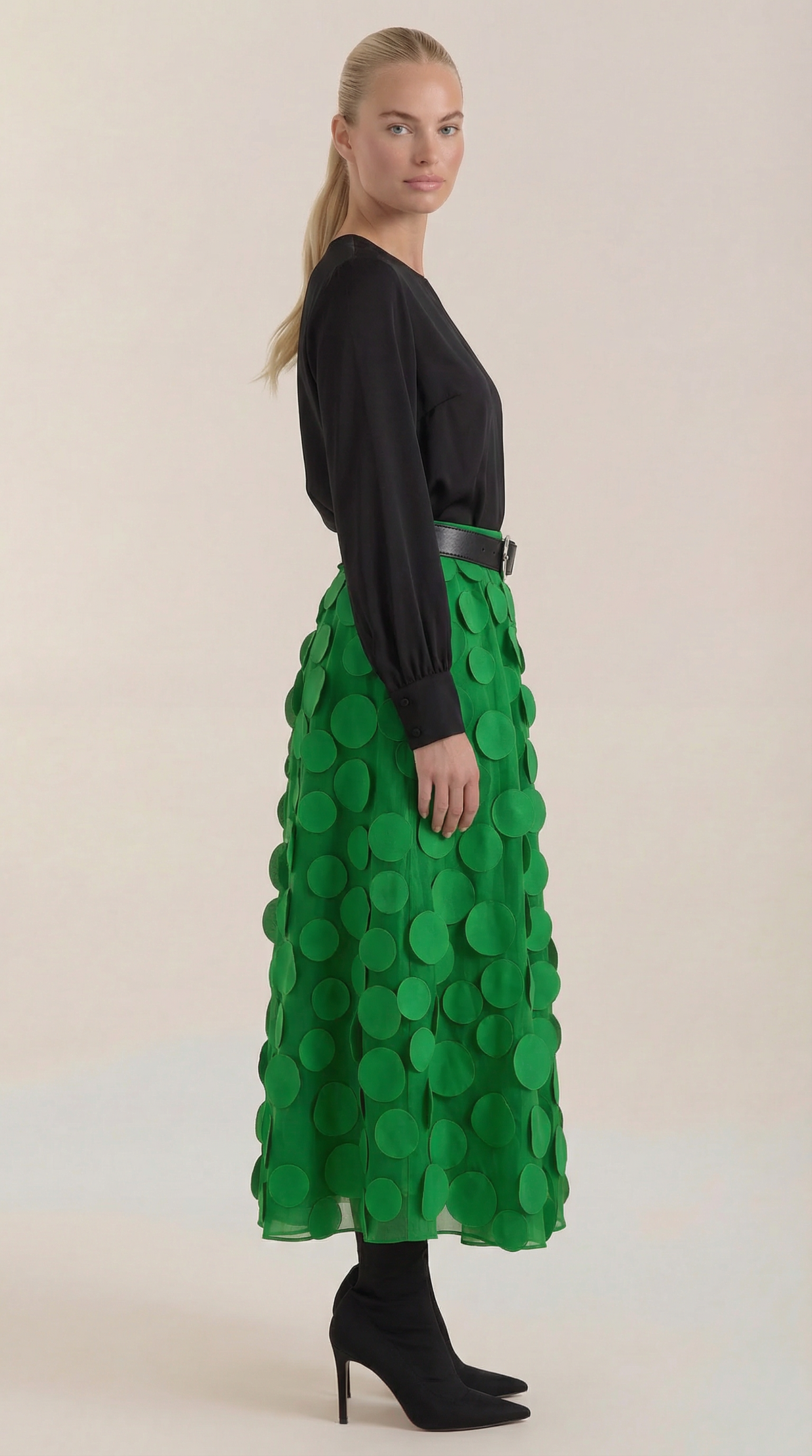 Falda Midi de Malla con Detalles de Puntos Olga