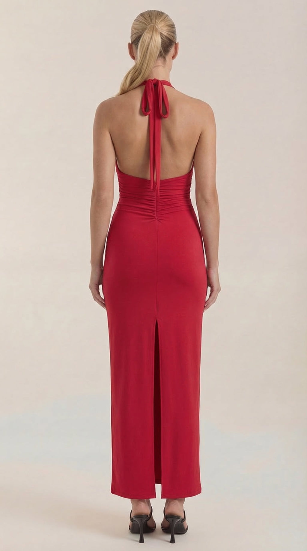Vestido largo estilo halter Paulette