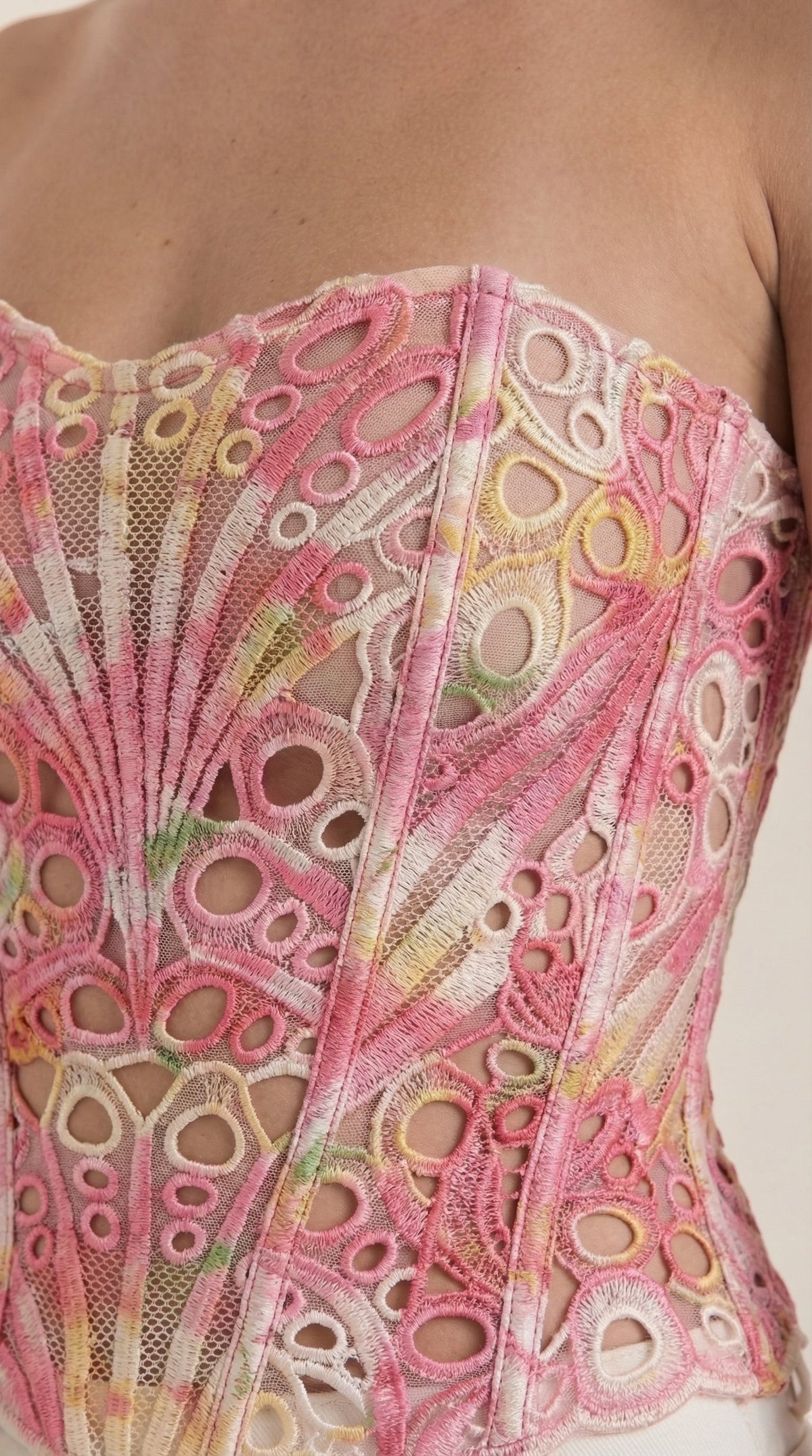 Robyn Sin Tirantes: Corsé Elegante