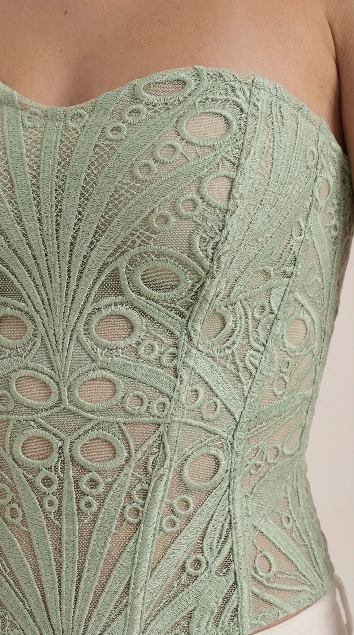 Robyn Sin Tirantes: Corsé Elegante